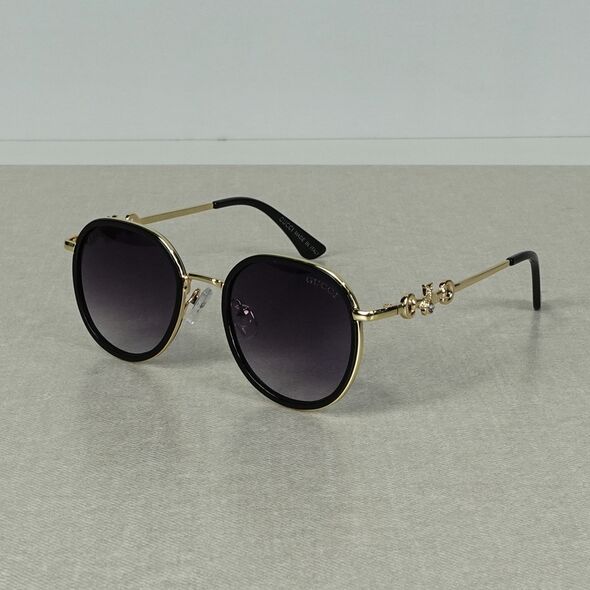  نظارات شمسية للرجال بتصميم أنيق GUCCI Lunettes Pour Homme Avec Un Beau Design GUCCI-M6