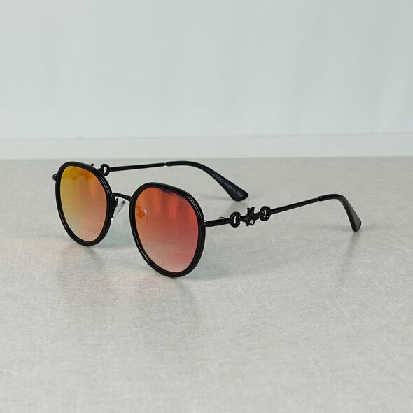  نظارات شمسية للرجال بتصميم أنيق GUCCI Lunettes Pour Homme Avec Un Beau Design GUCCI-M4