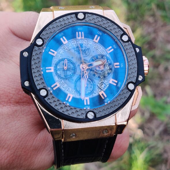  Montre HBL22 Chronographe et dateur bracelet noir ساعة رجال هبلو بسيار أسود جلدي